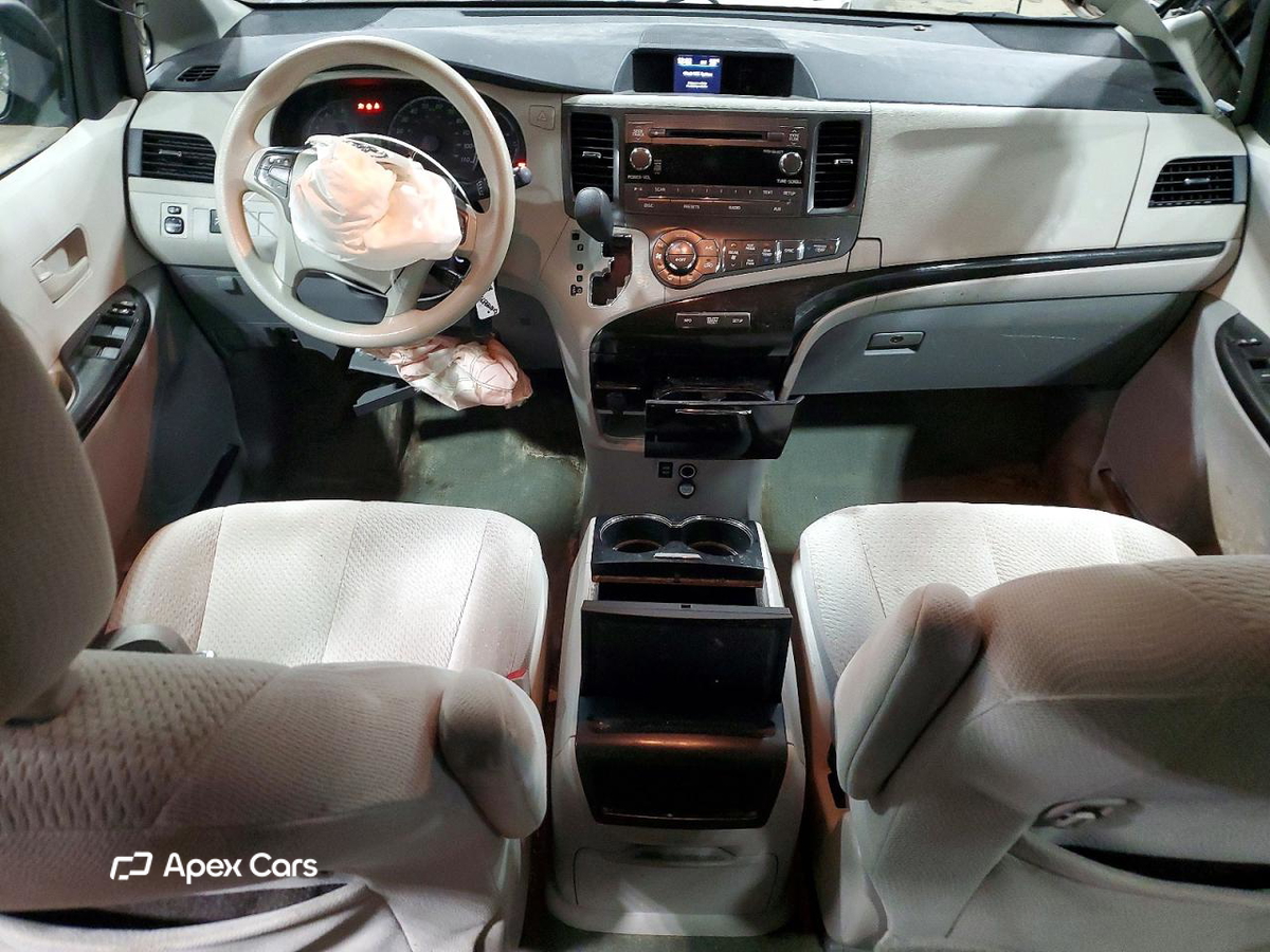 Toyota Sienna 2014