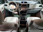 Toyota Sienna 2014