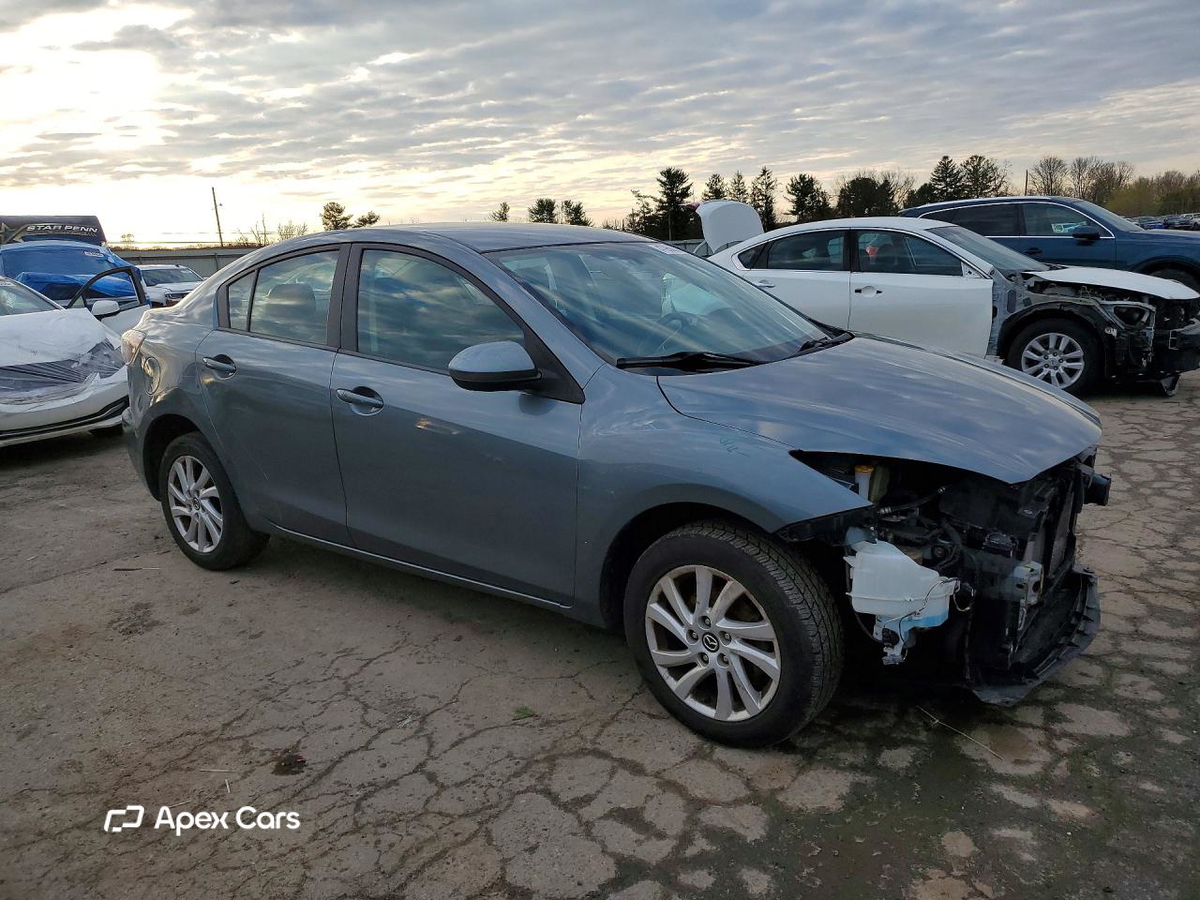 Mazda 3 2013