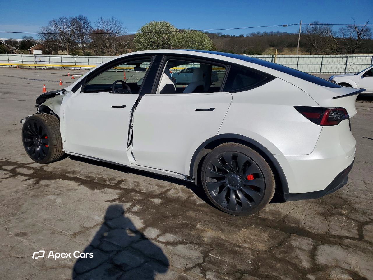 Tesla Model Y 2022