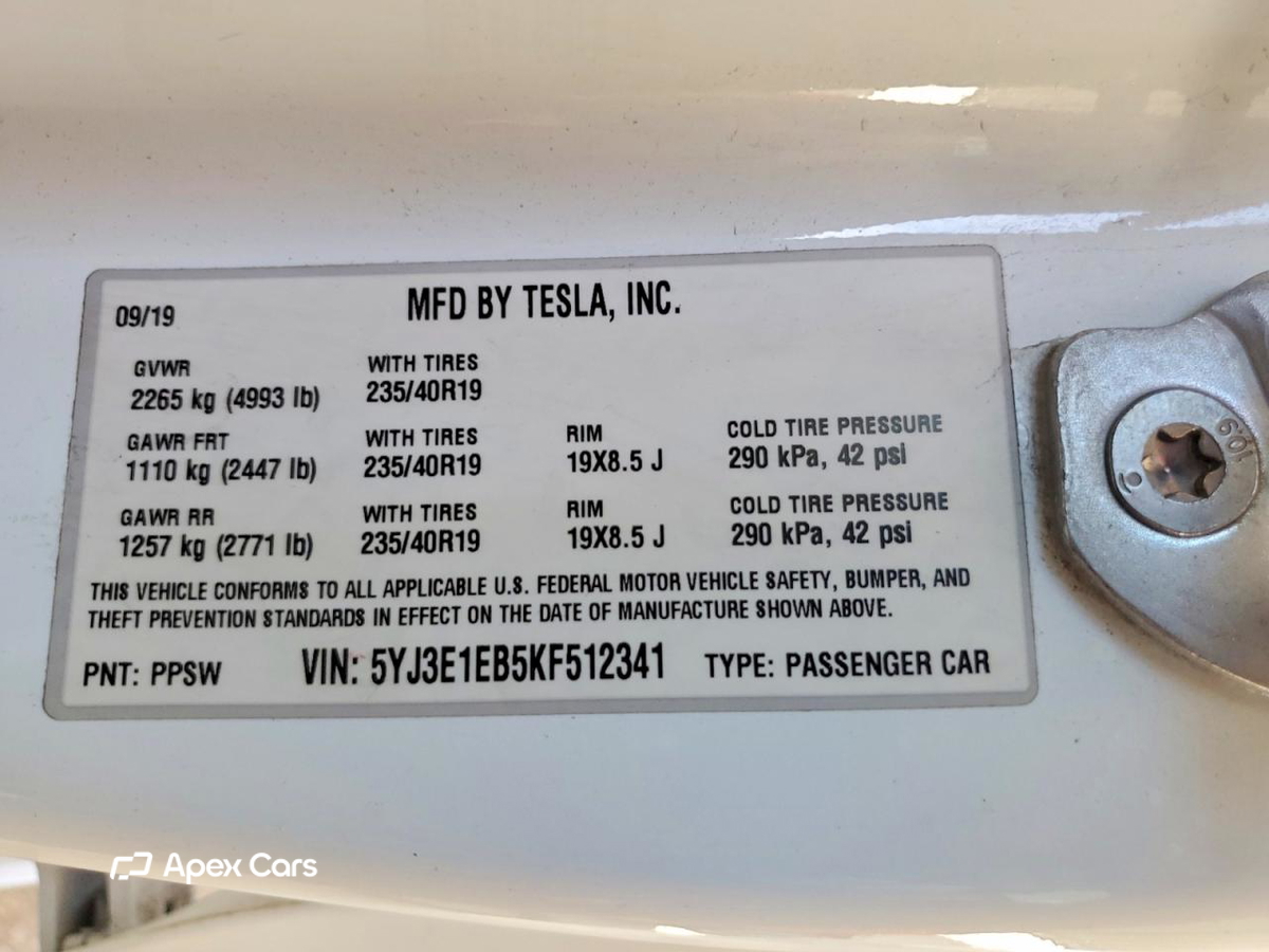 Tesla Model 3 2019