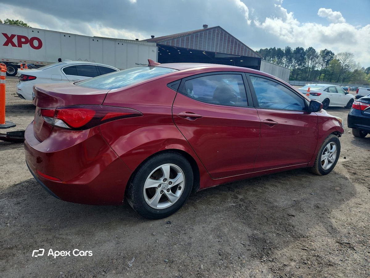 Hyundai Elantra 2015