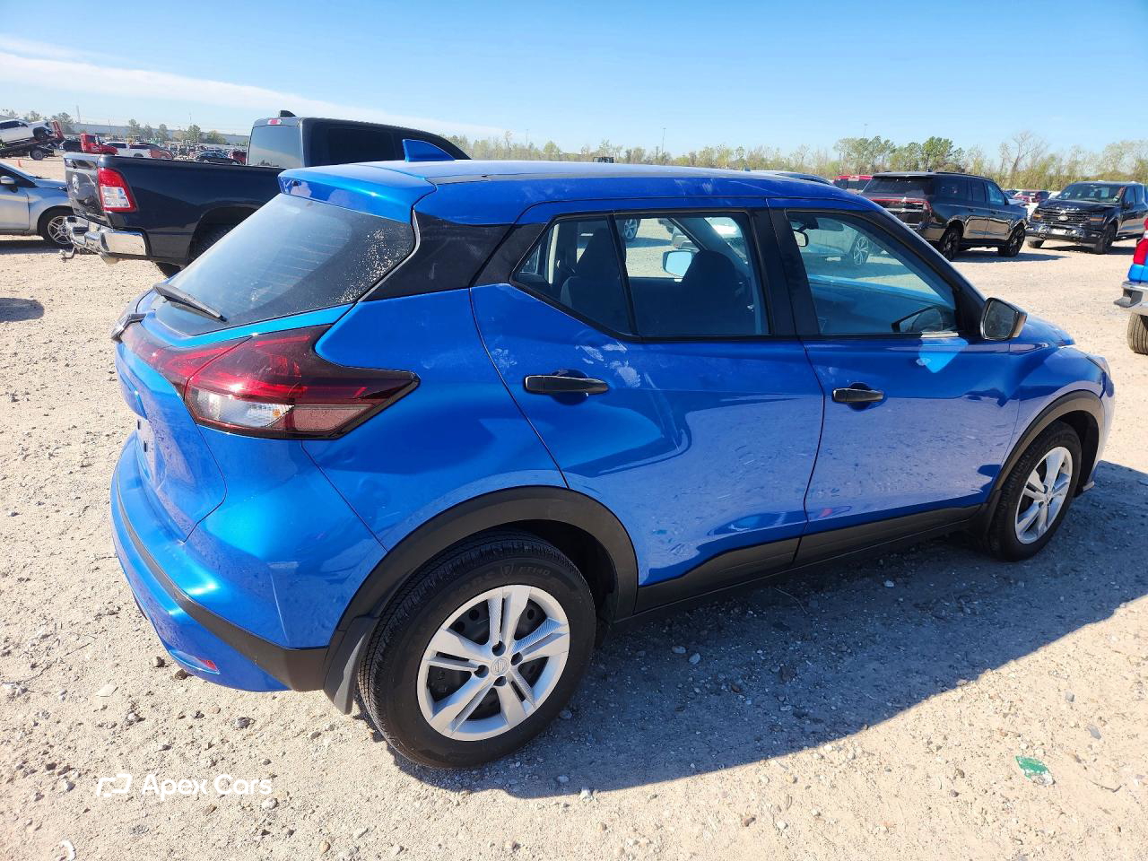 Nissan Kicks 2025