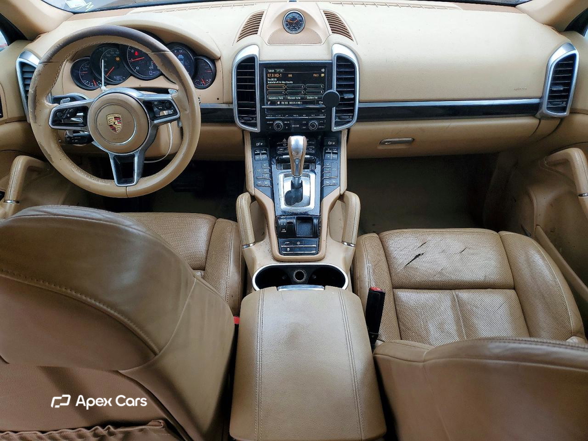Porsche Cayenne 2016