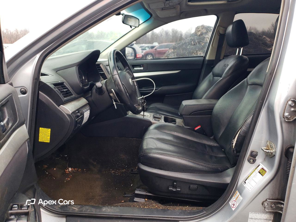 Subaru Legacy 2012