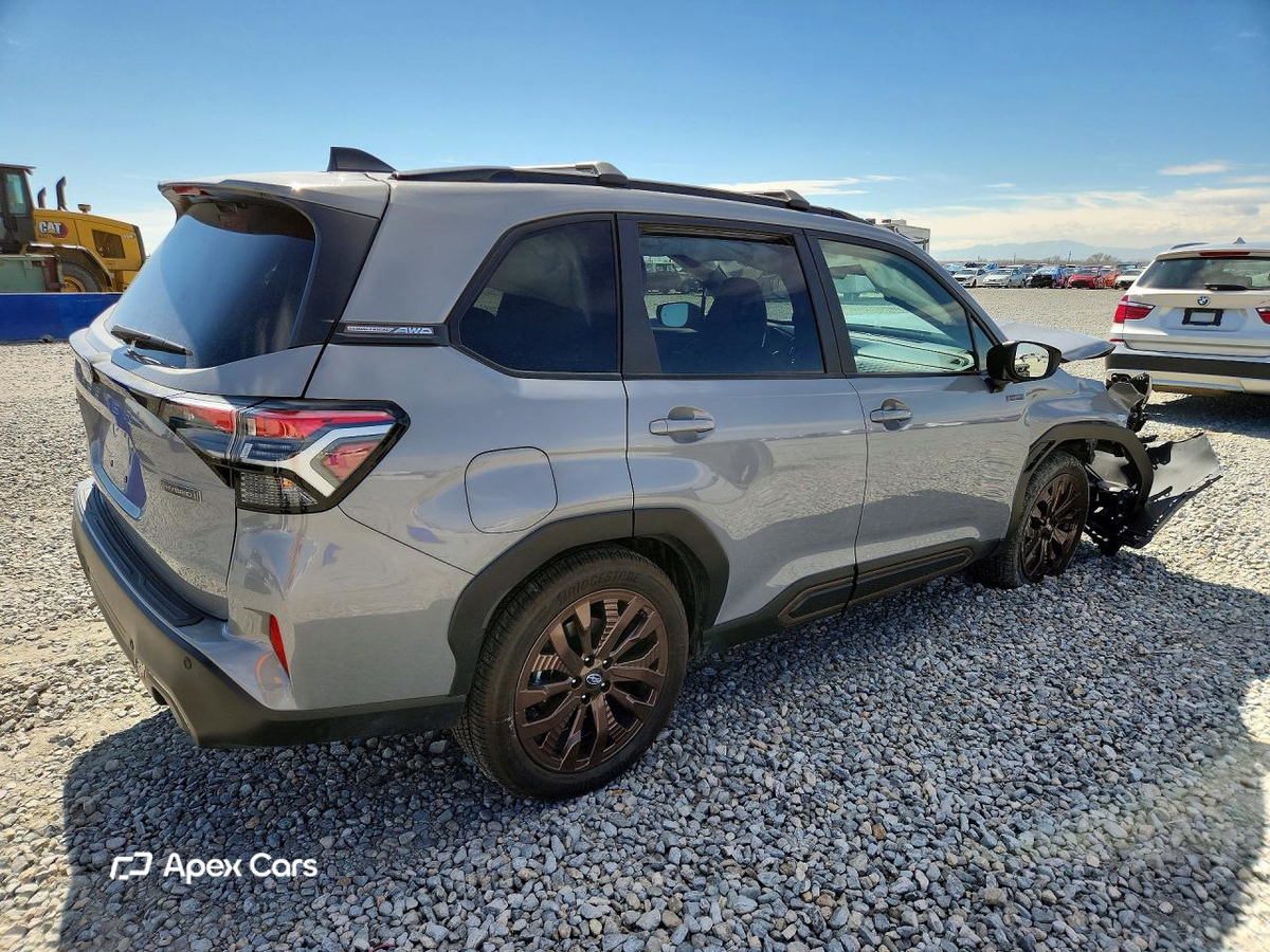 Subaru Forester 2025