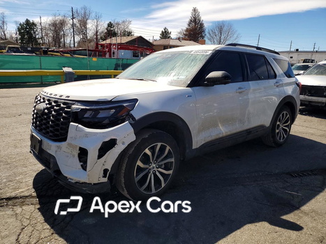 Ford Explorer 2025 - Image 1 of 14