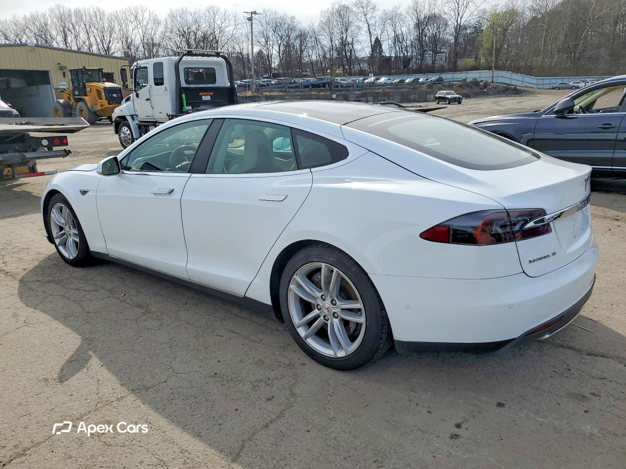 Tesla Model S 2015