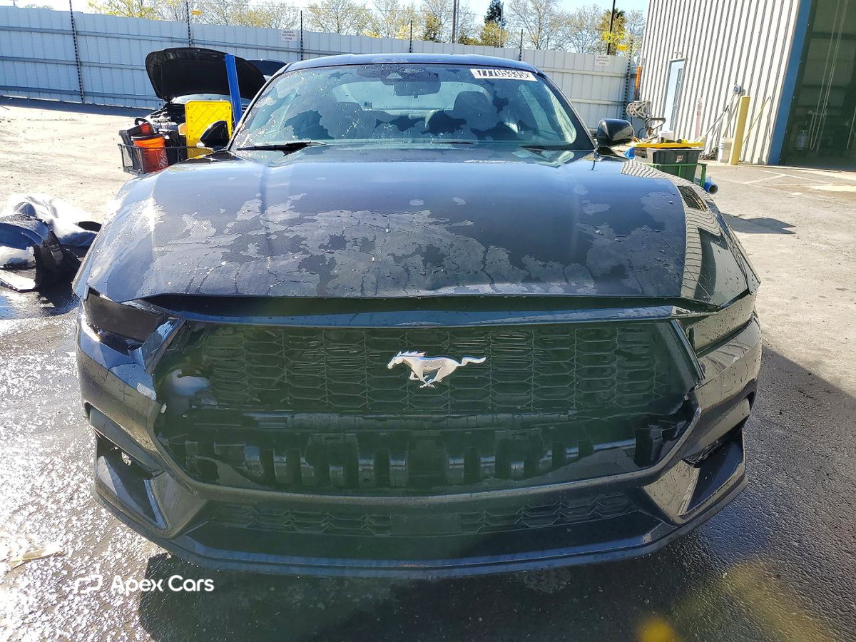 Ford Mustang 2024