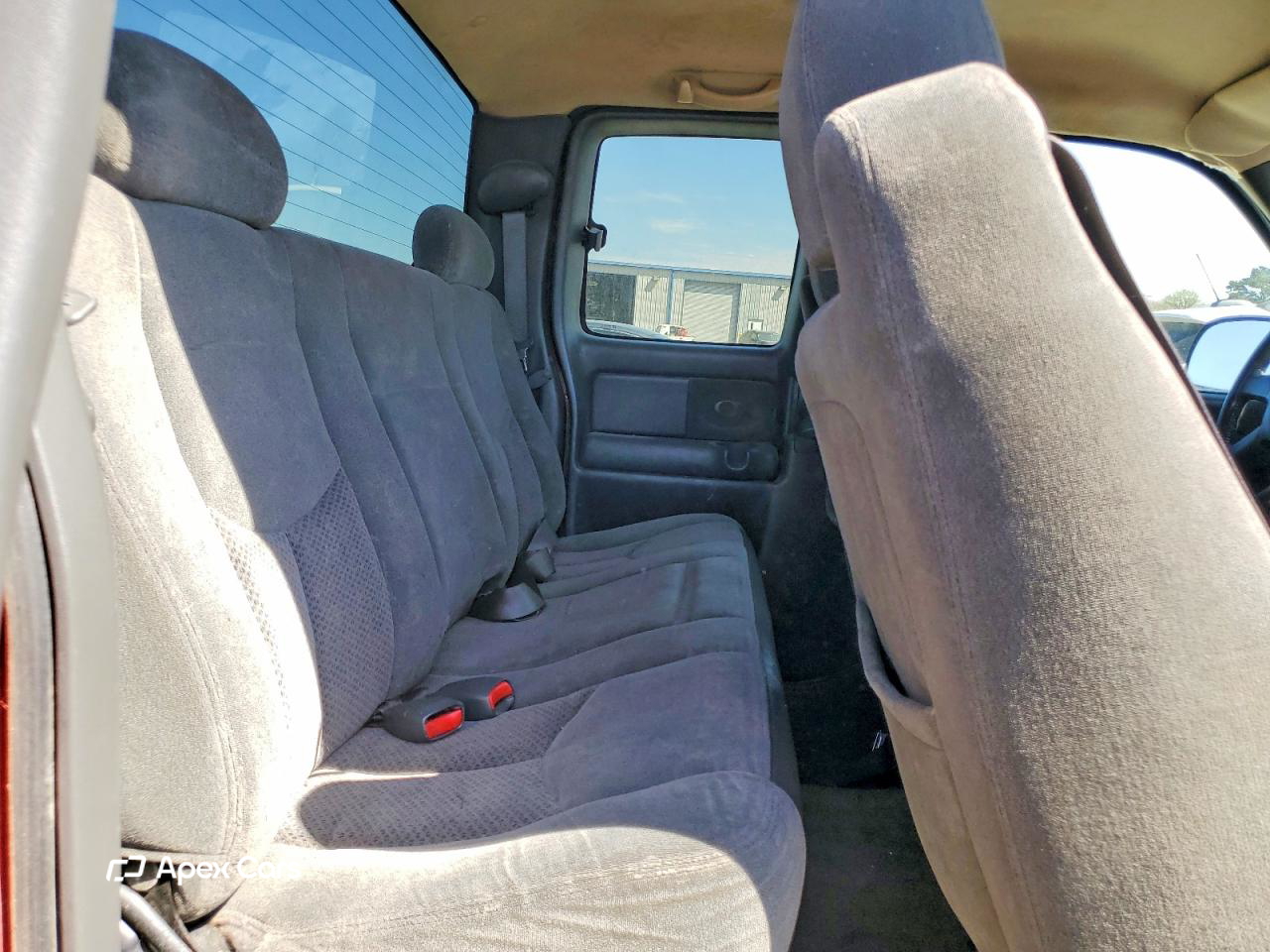 Chevrolet Silverado 2003