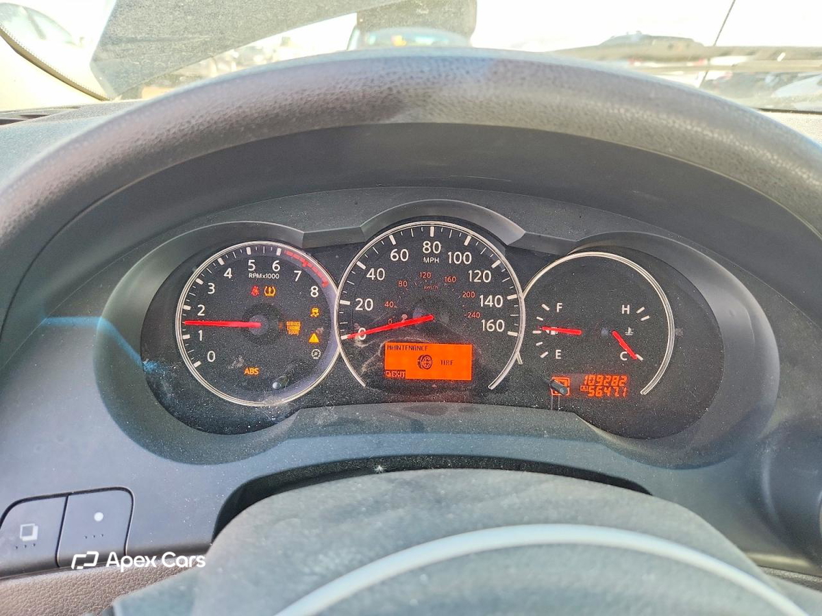 Nissan Altima 2012