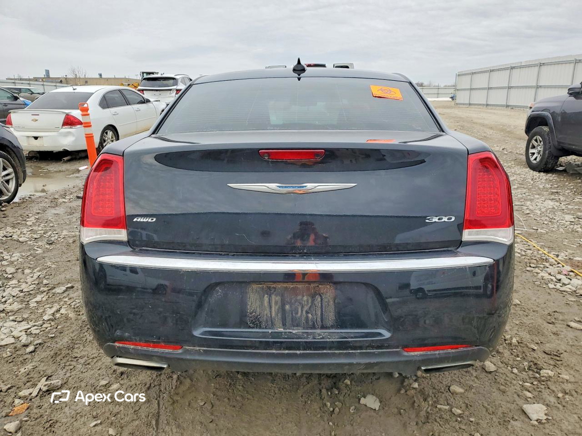 Chrysler 300 2017