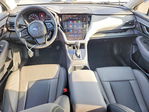 Subaru Outback 2025