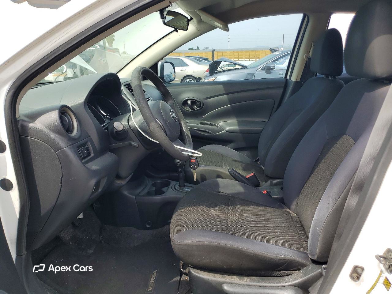 Nissan Versa 2012