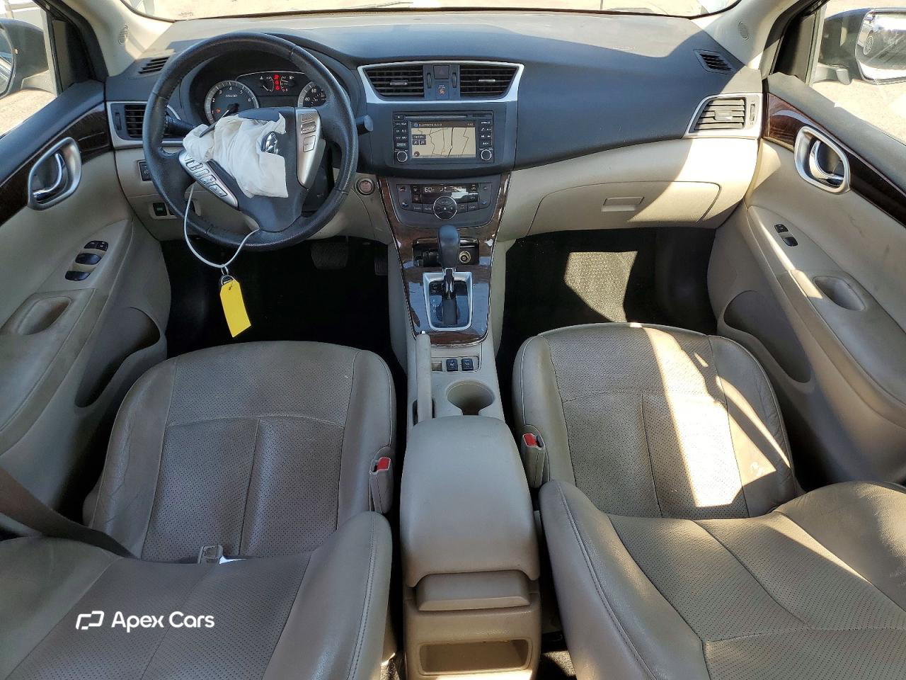 Nissan Sentra 2015