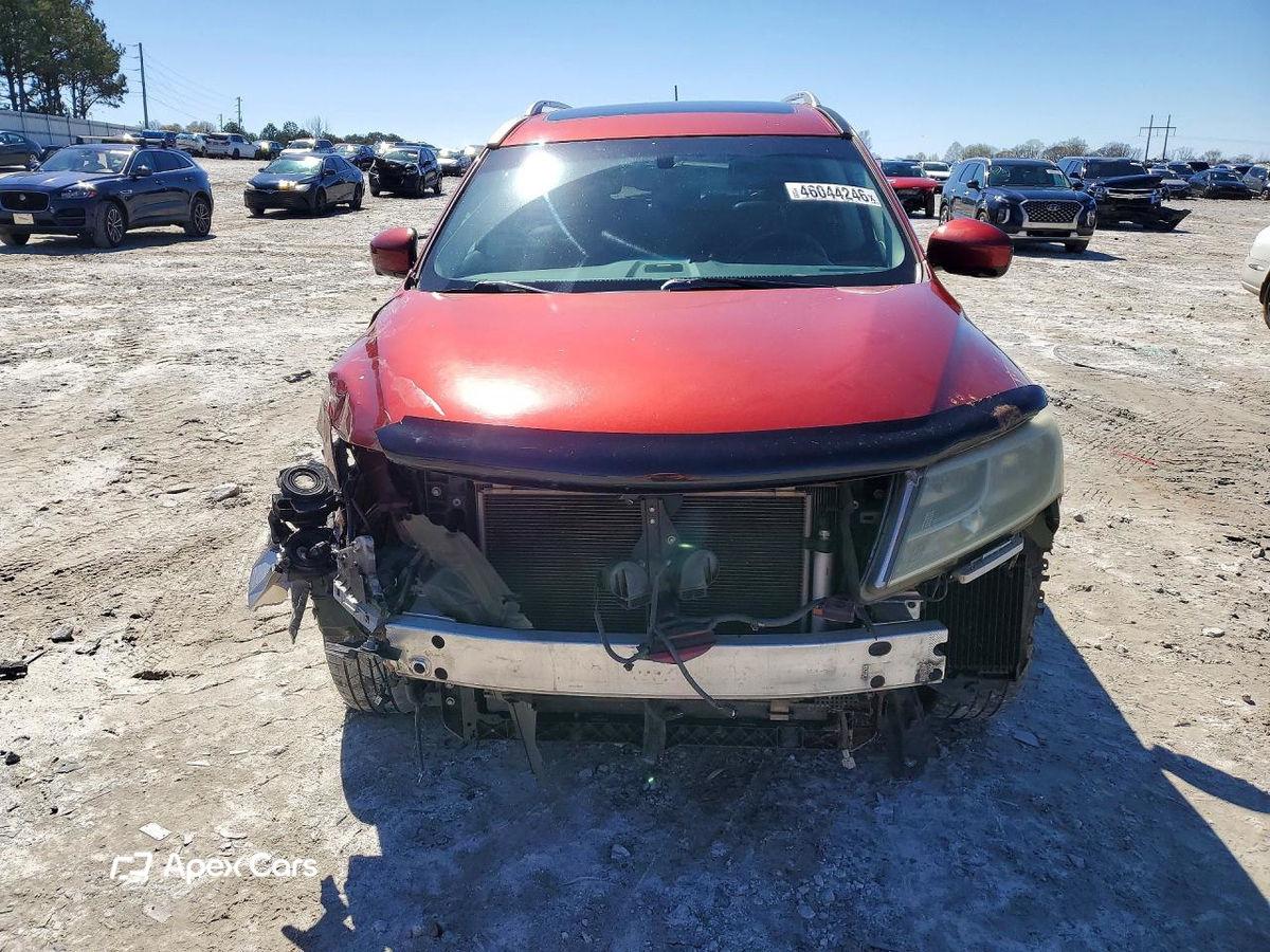 Nissan Pathfinder 2014