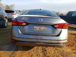 Nissan Altima 2020