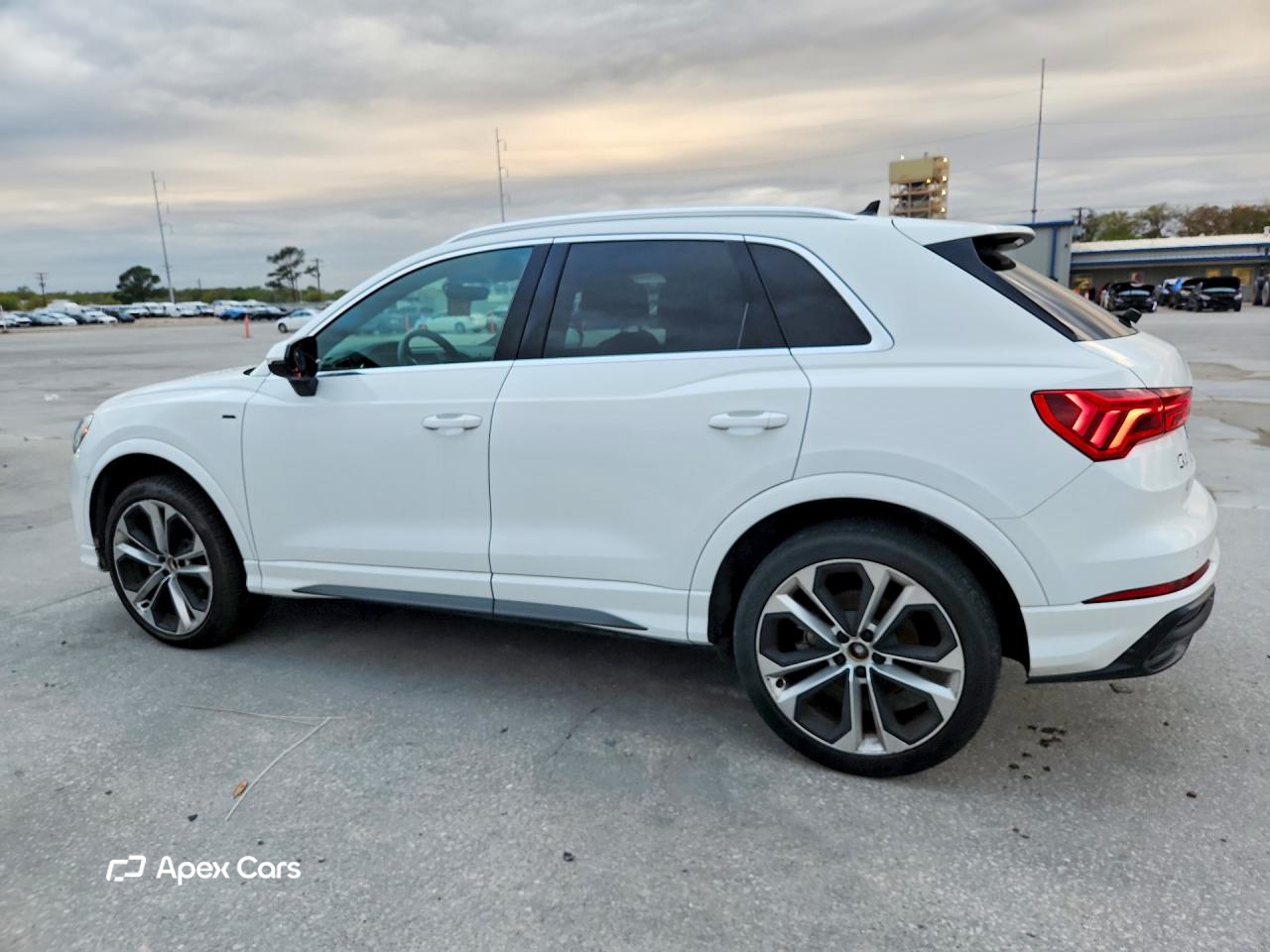 Audi  2021