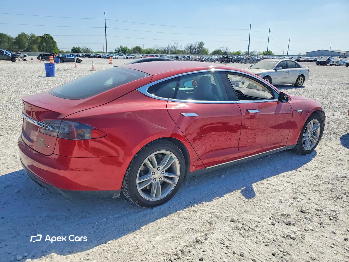 Tesla Model S 2016