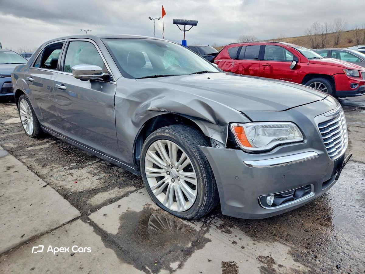 Chrysler 300 2011