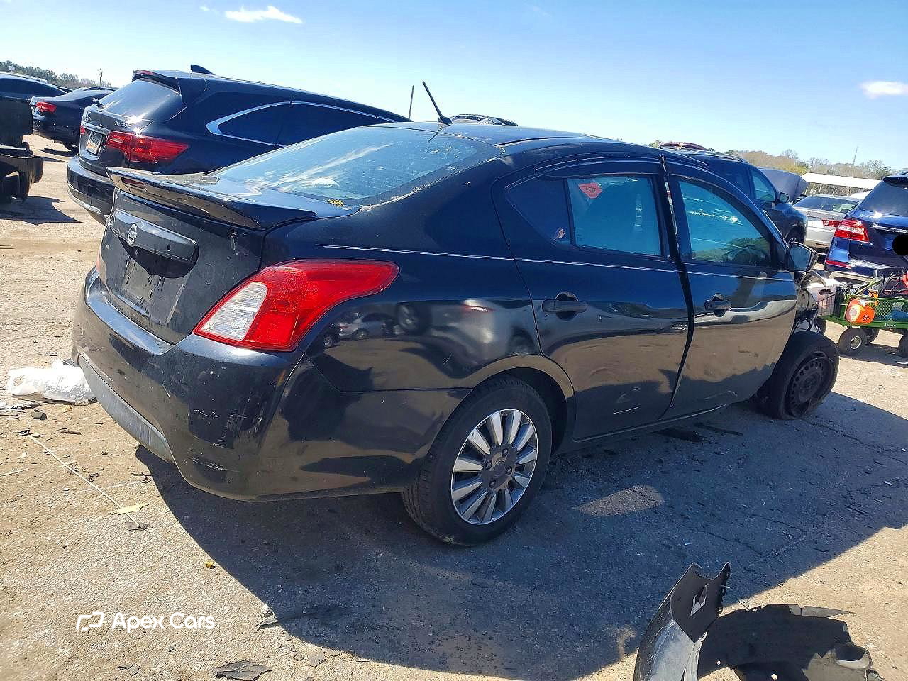 Nissan Versa 2018