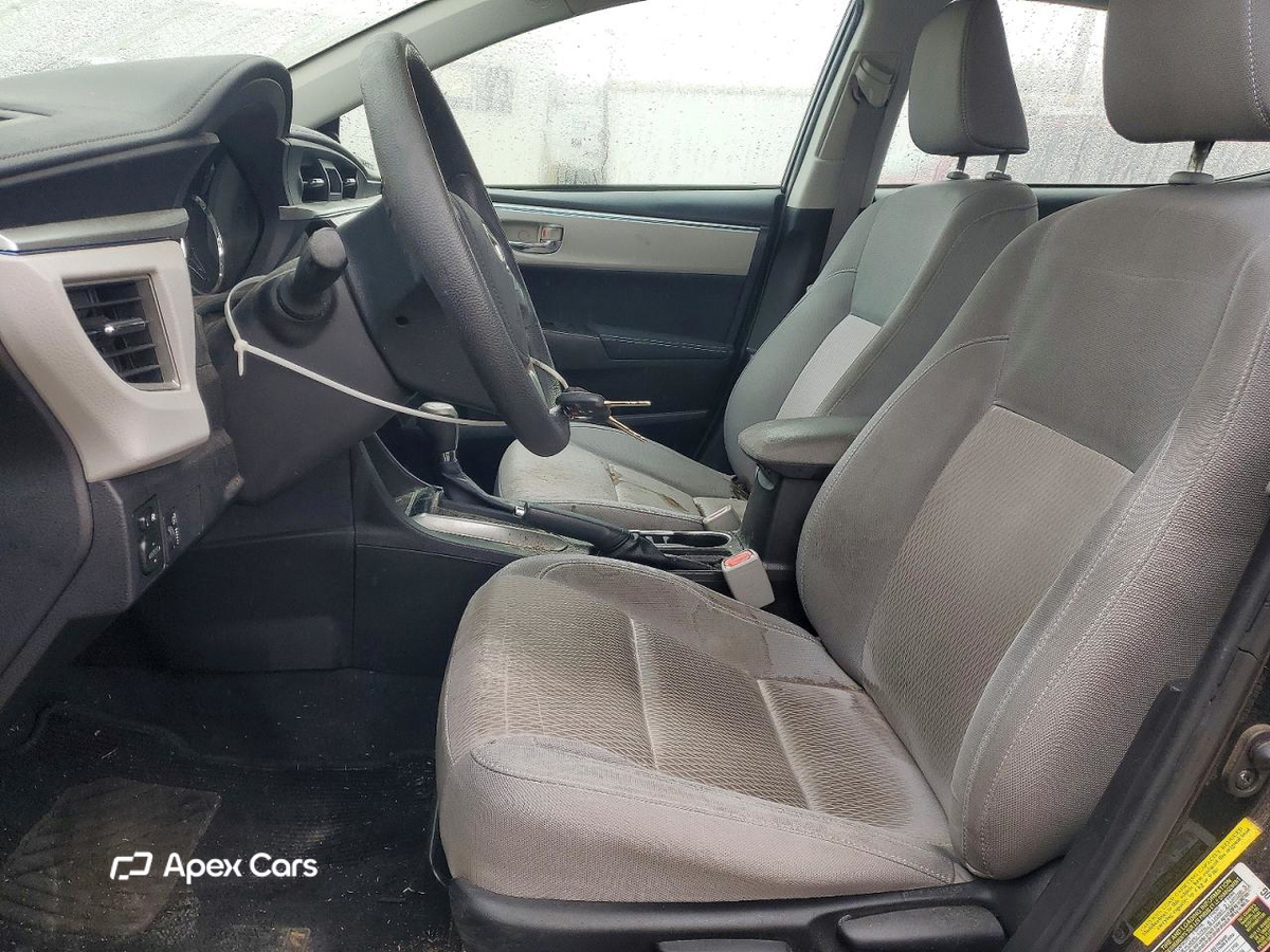 Toyota Corolla 2015