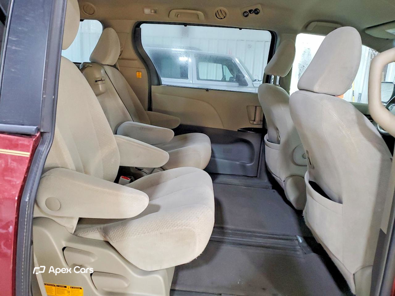 Toyota Sienna 2011