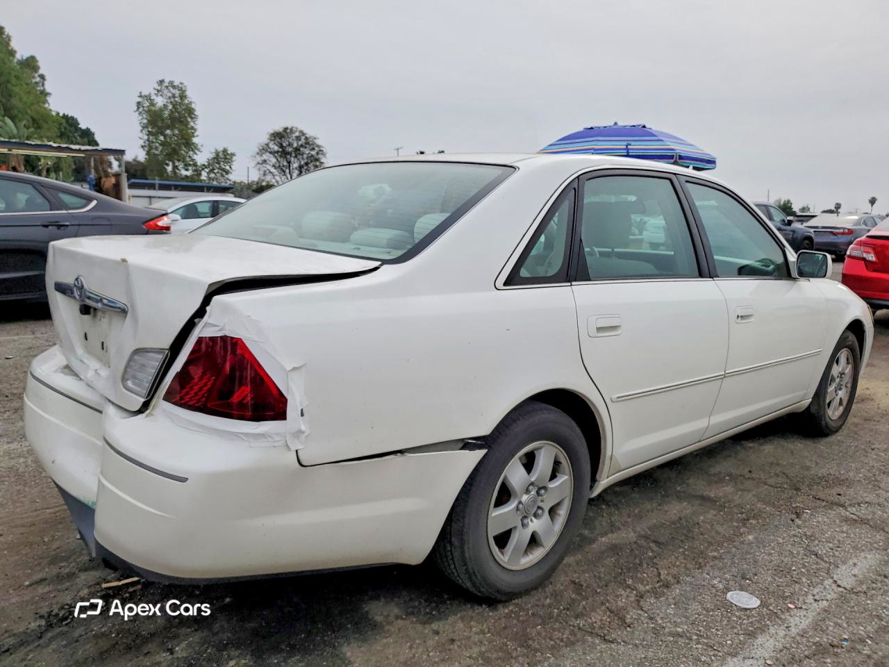 Toyota Avalon 2000