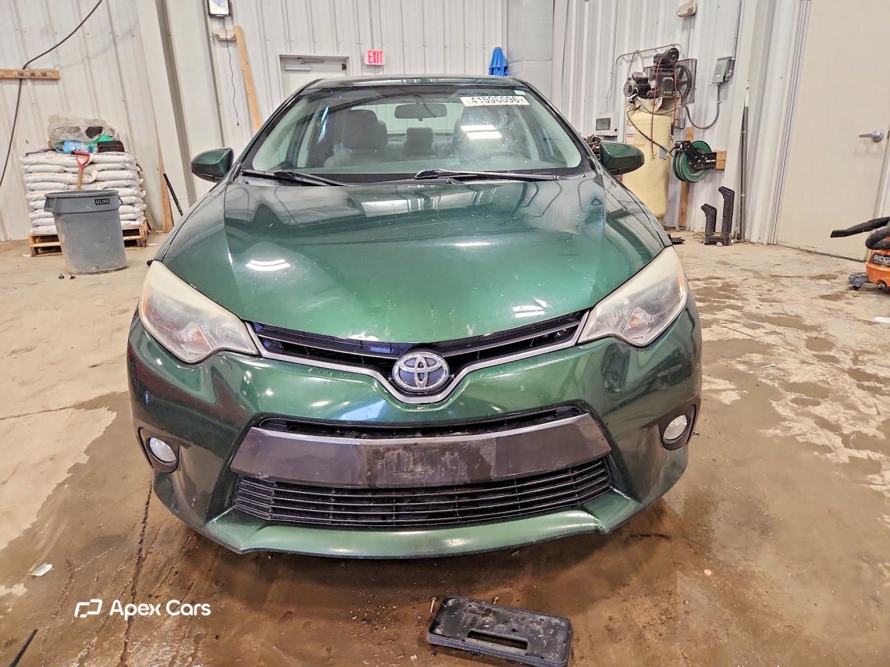 Toyota Corolla 2015