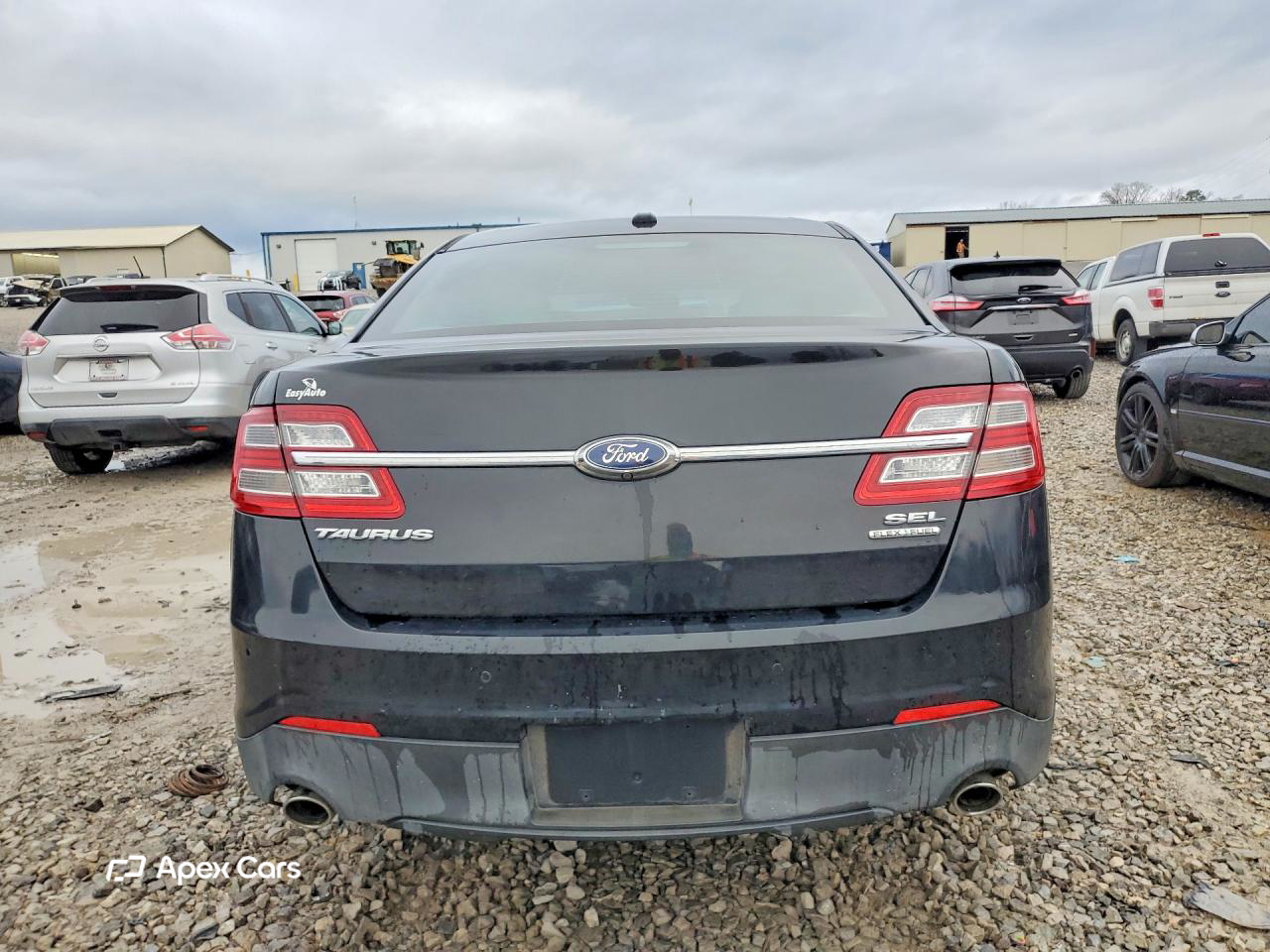 Ford Taurus 2014