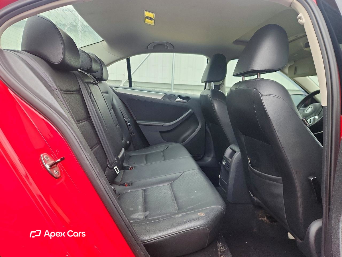 Volkswagen Jetta 2013
