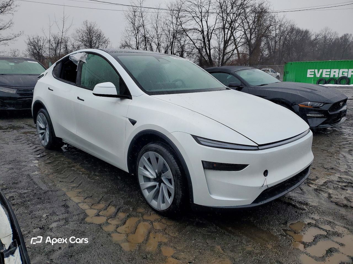 Tesla Model Y 2026