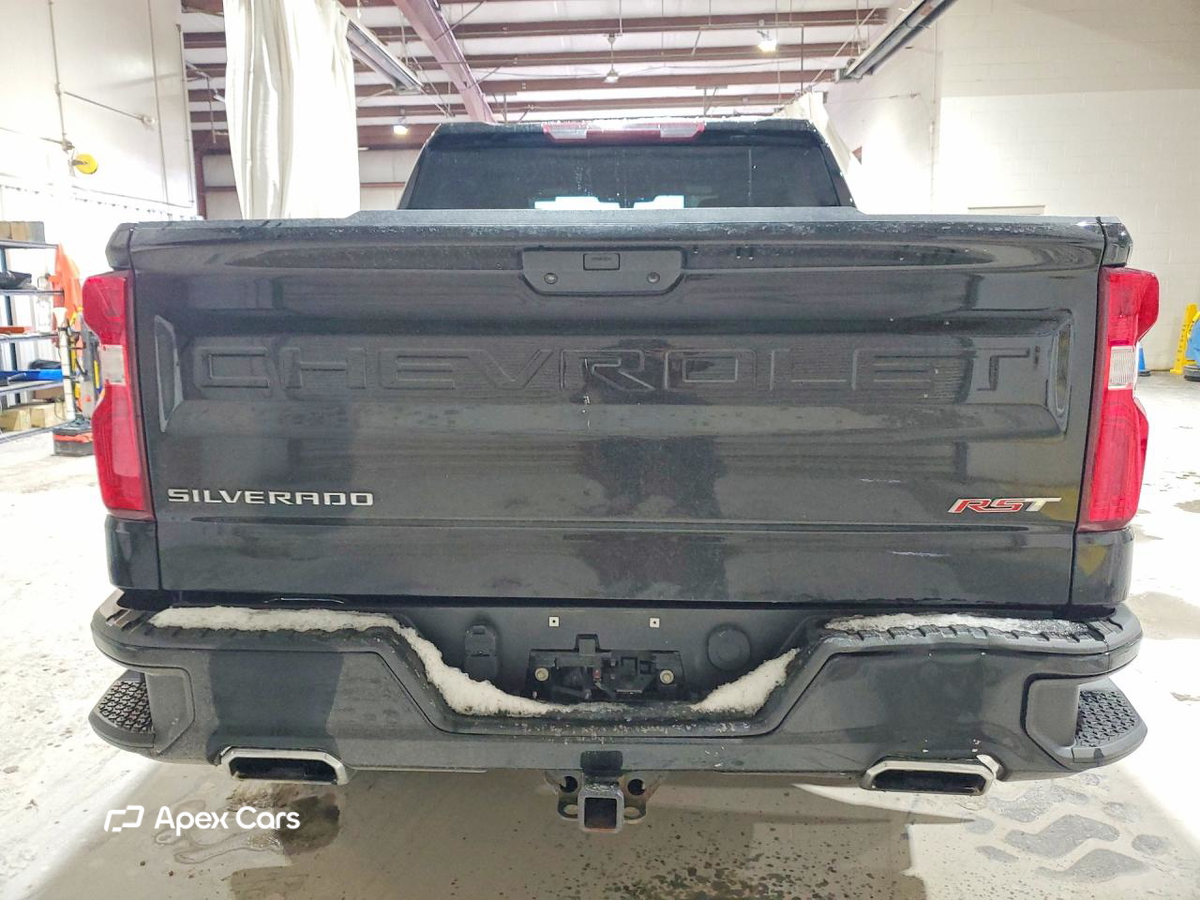 Chevrolet Silverado 2021