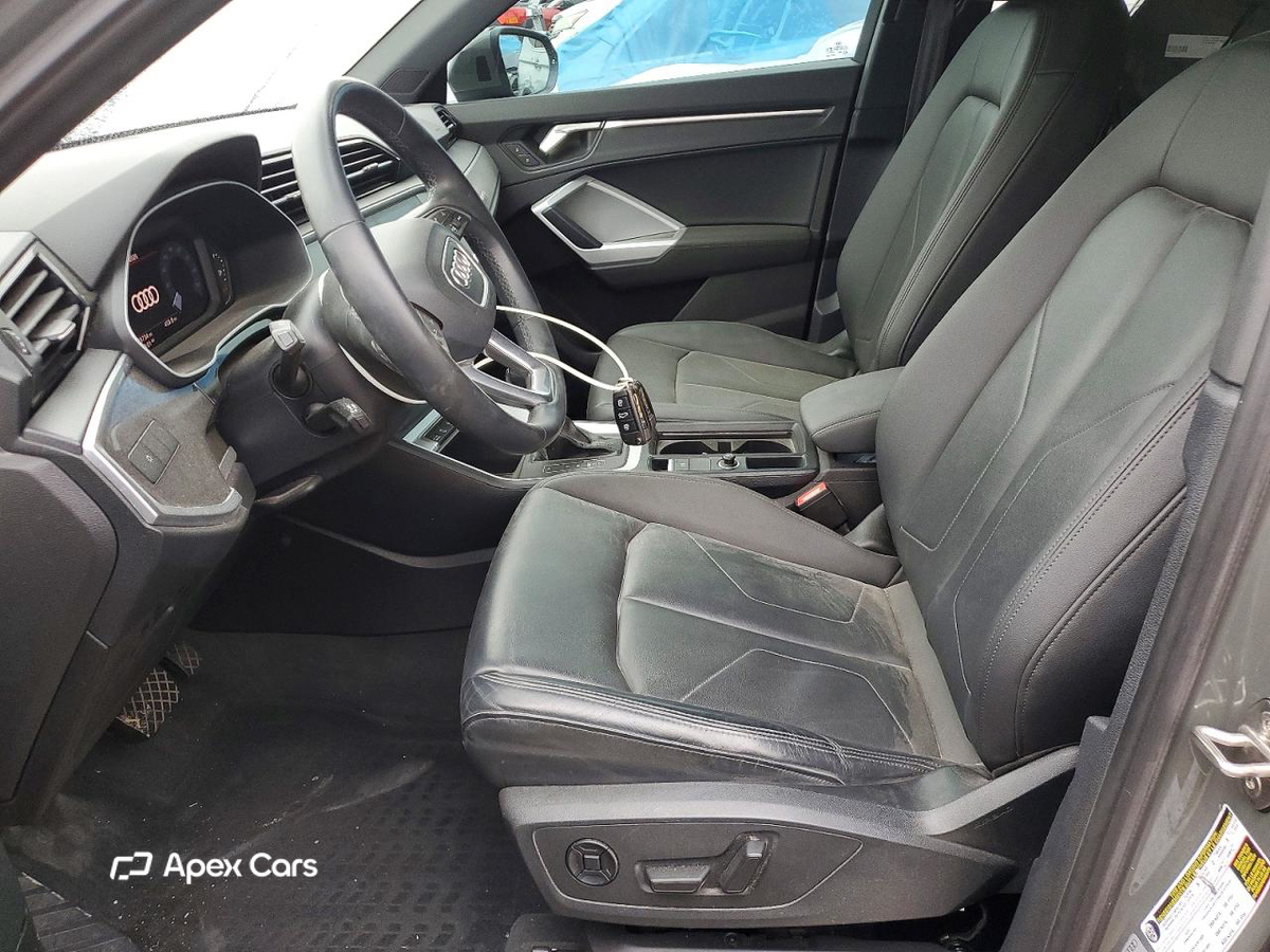 Audi Q3 2021
