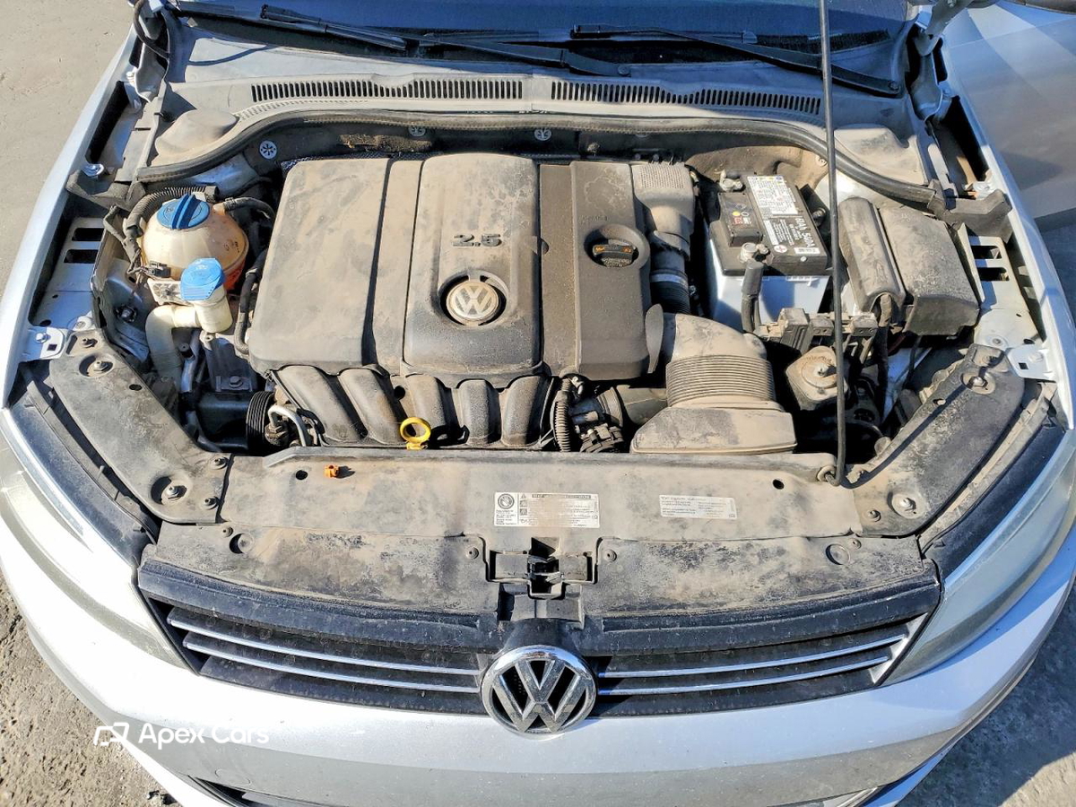 Volkswagen Jetta 2013