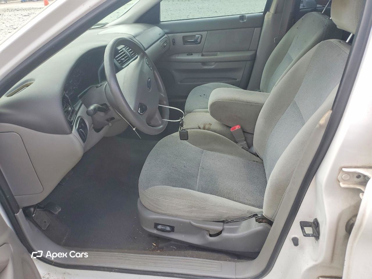 Ford Taurus 2002