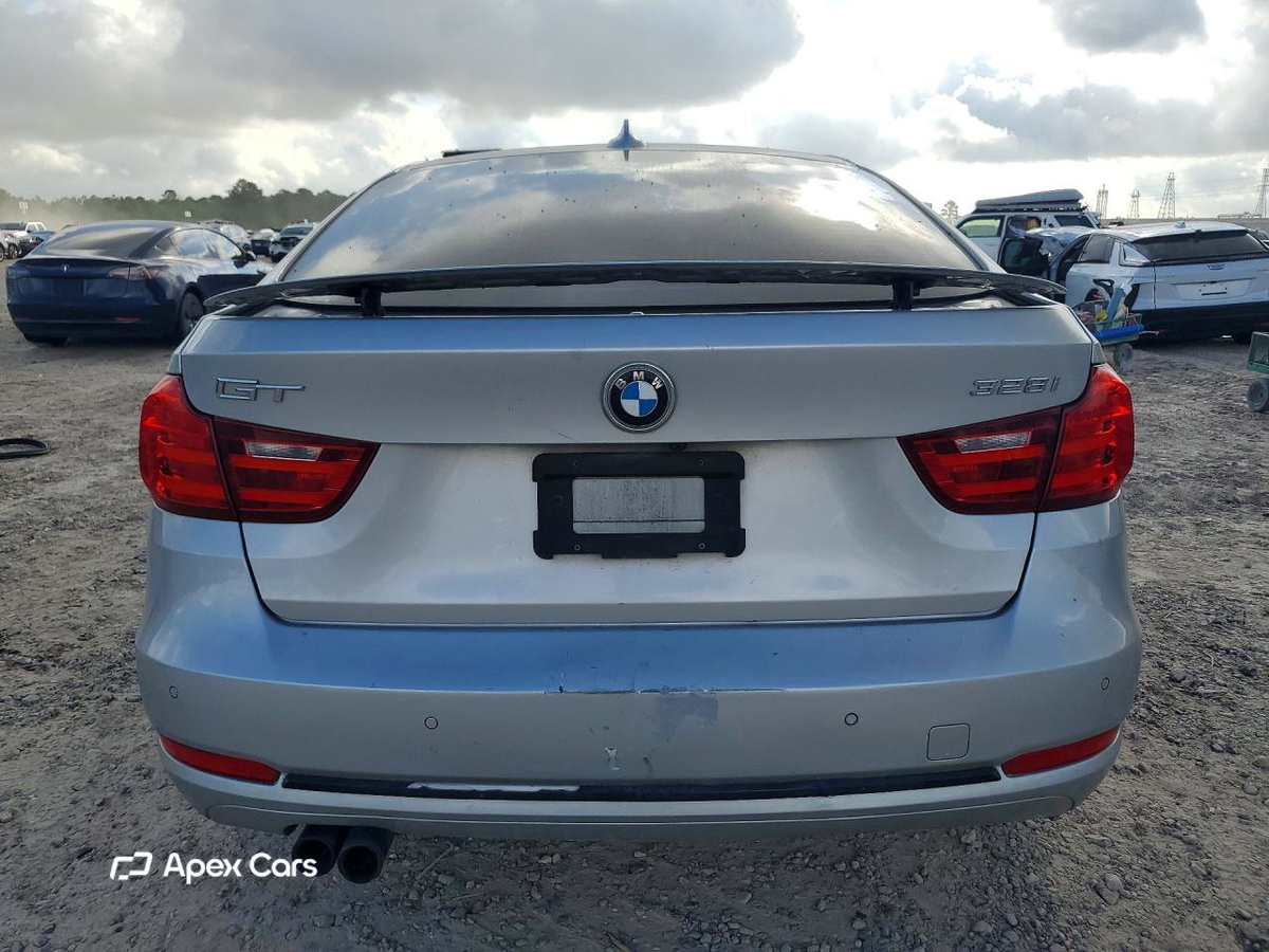 BMW Series 3 2016