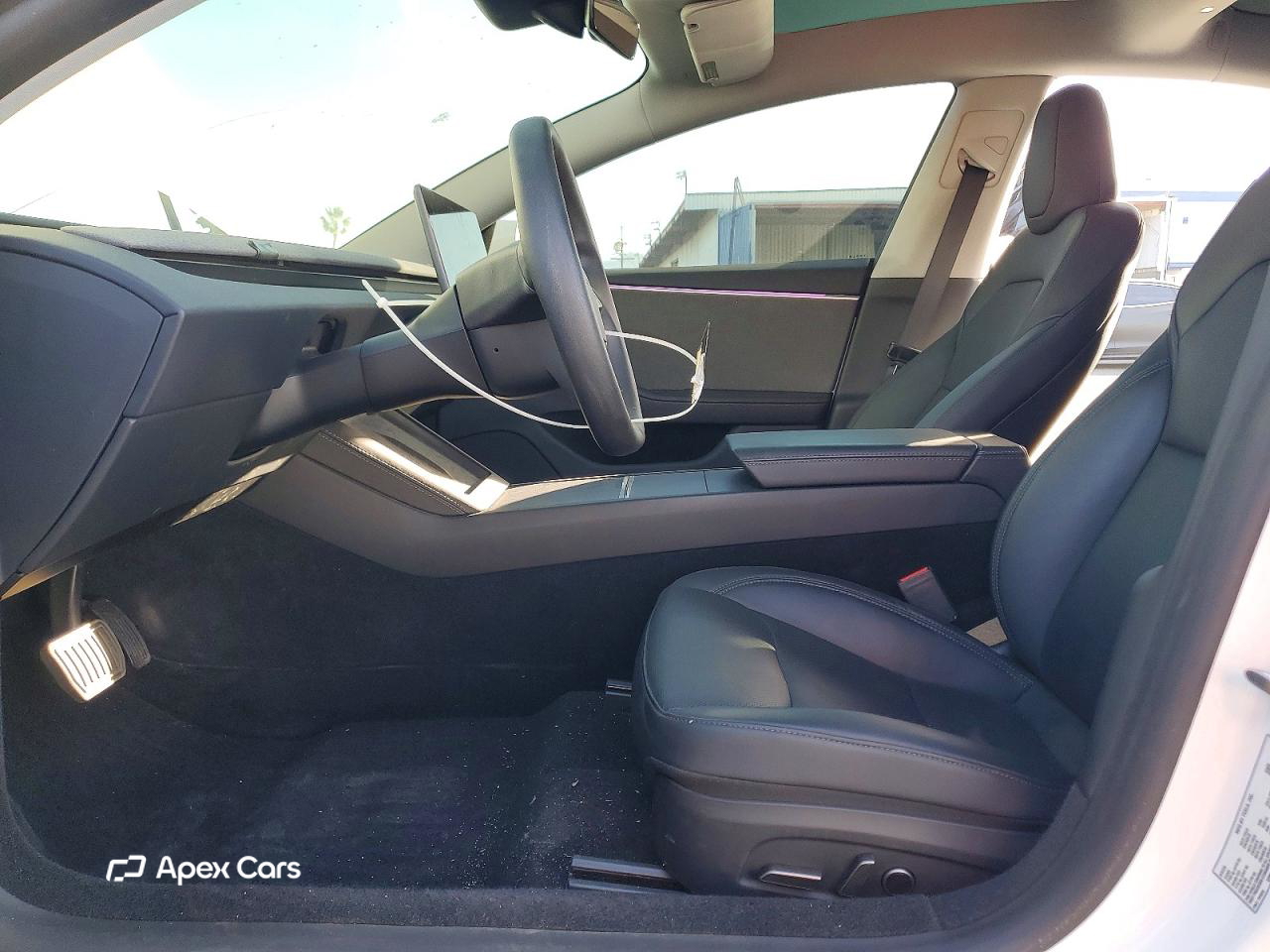 Tesla Model 3 2025