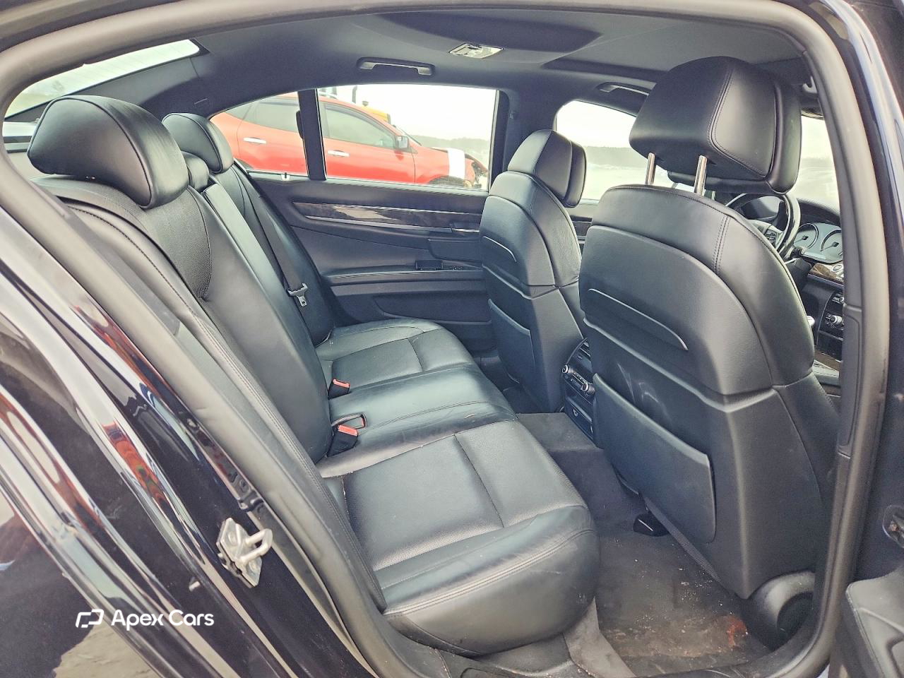 BMW Series 7 2012