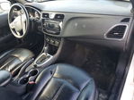 Chrysler 200 2014
