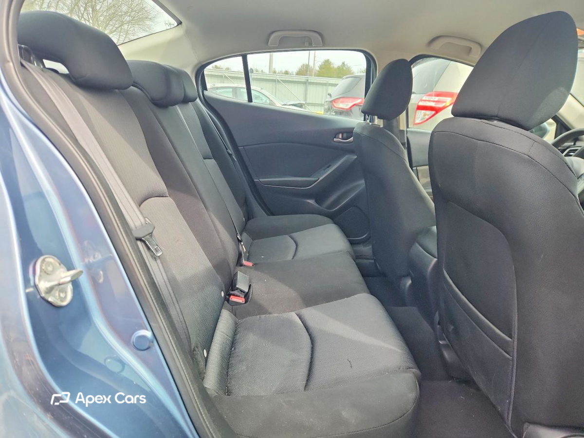 Mazda 3 2015