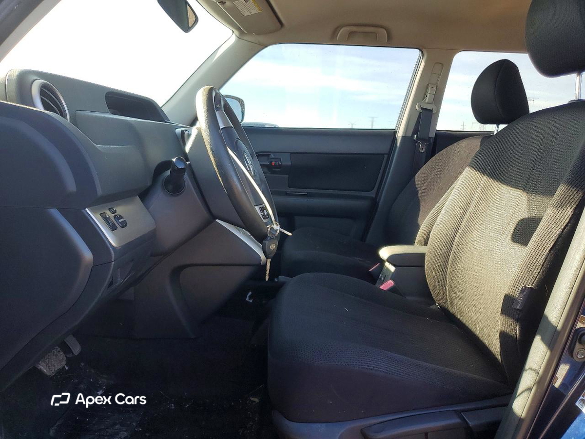 Scion xB 2008