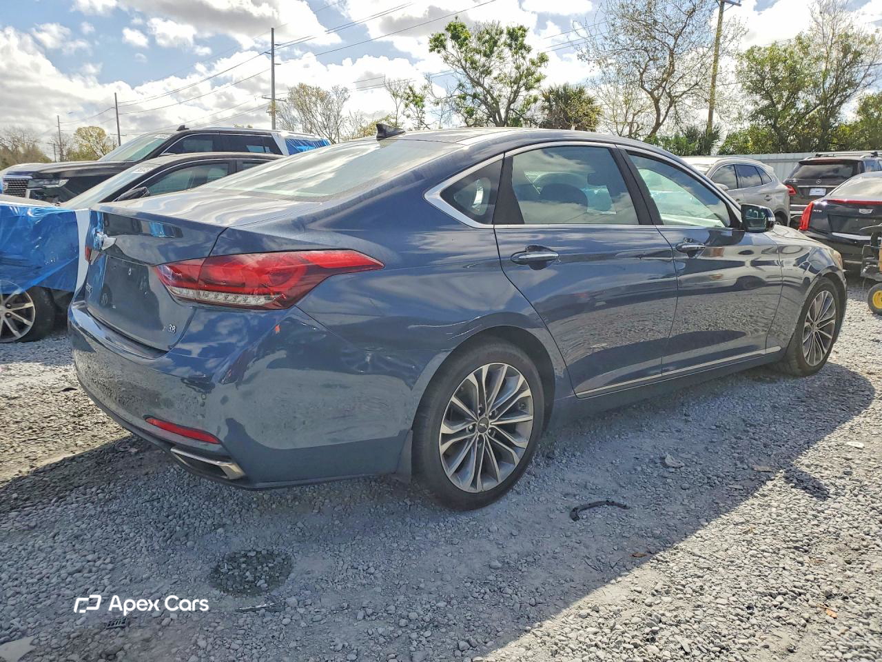 Hyundai Genesis 2015