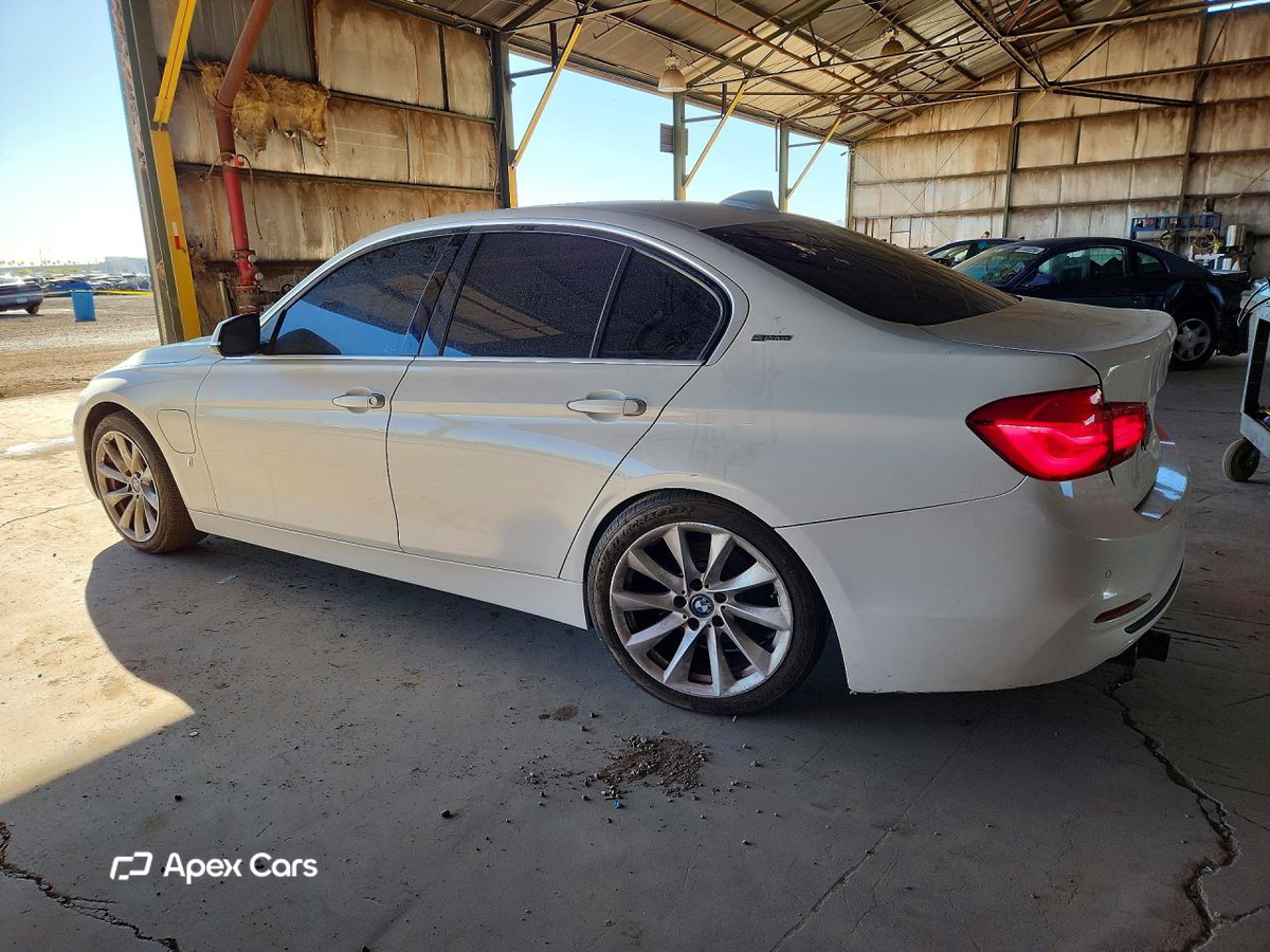 BMW Series 3 2017