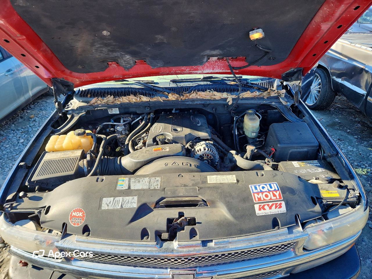 Chevrolet Suburban 2002