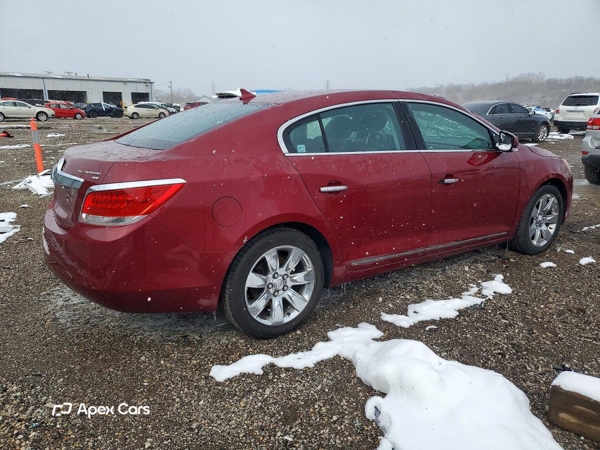 Buick LaCrosse 2011