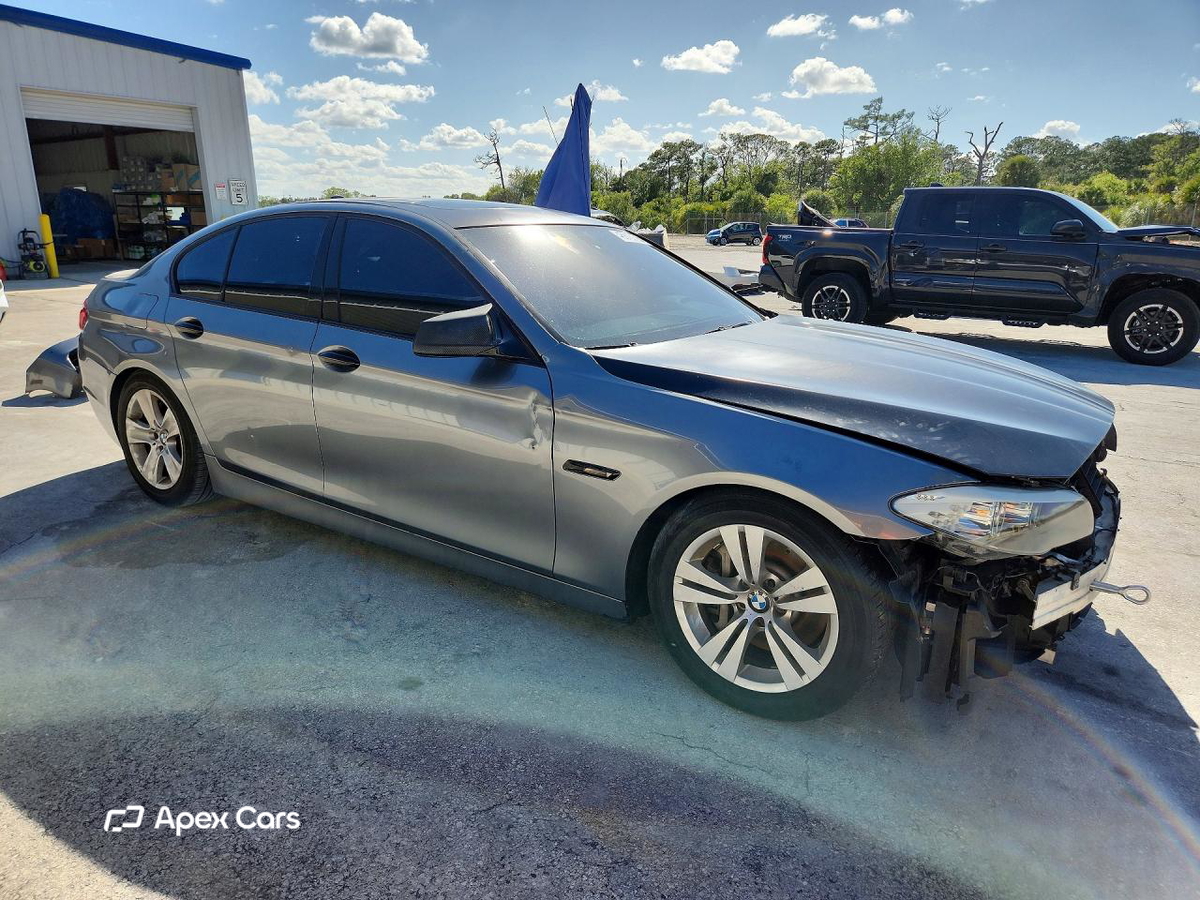 BMW Series 5 2011