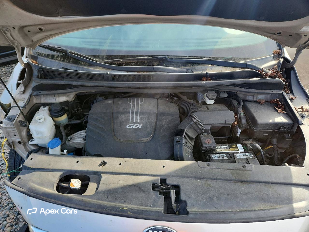 Kia Sedona 2016