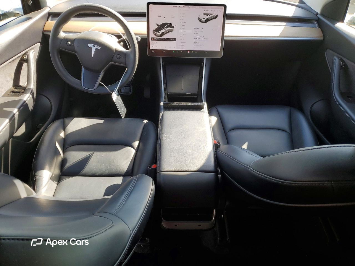 Tesla Model Y 2020