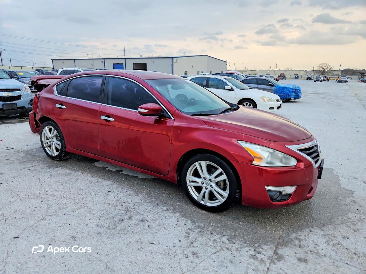 Nissan Altima 2013